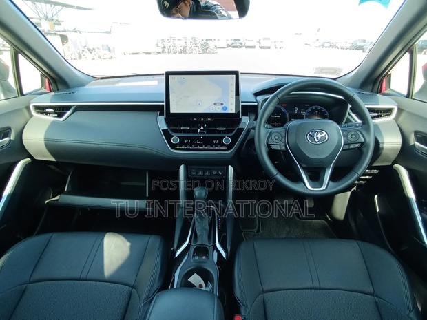Toyota Corolla Cross Z-LEATHER PACKAGE HV 2024