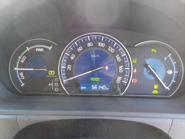 Toyota Esquire GI HYB 4.5 POINT 2021