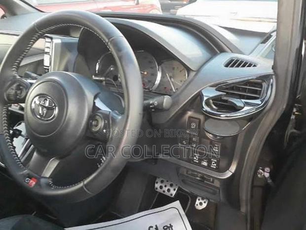 Toyota Noah Si GR Sports 2021