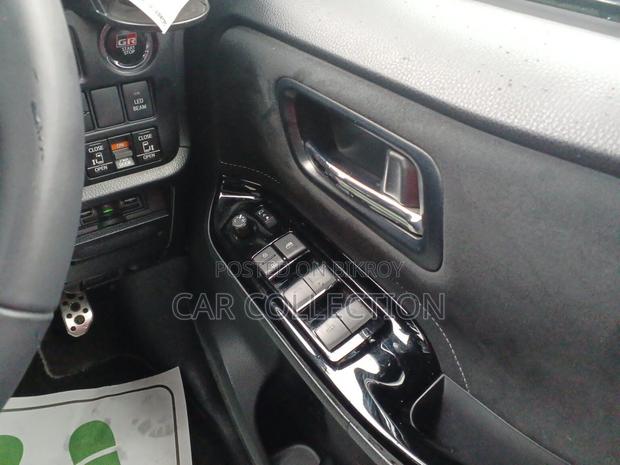 Toyota Noah Si GR Sports 2021