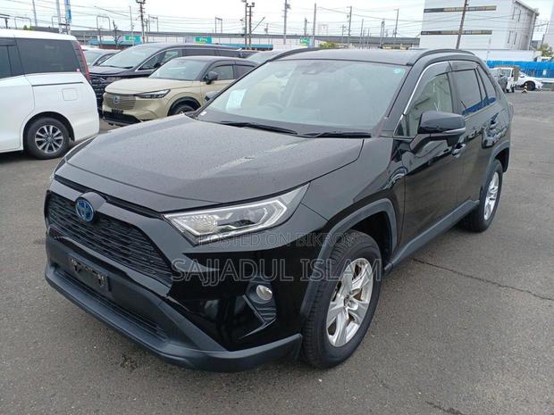 Toyota RAV4 2021