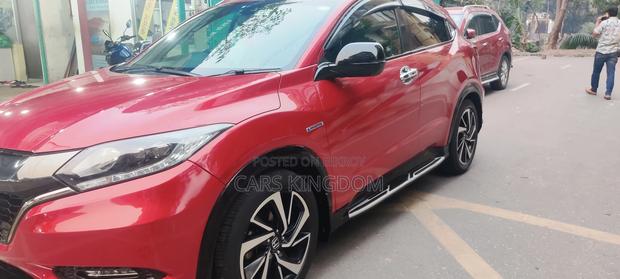 Honda Vezel RS Packagee Hybrid 2017