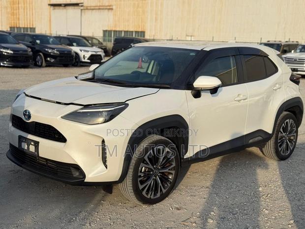 Toyota Yaris Cross Z PKG 4.5 PEARL 2021