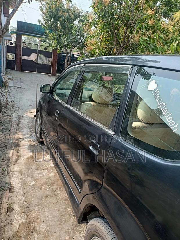 Toyota Avanza 2010 Black