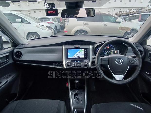 Toyota Fielder EX PACKAGE HYBRID 2021