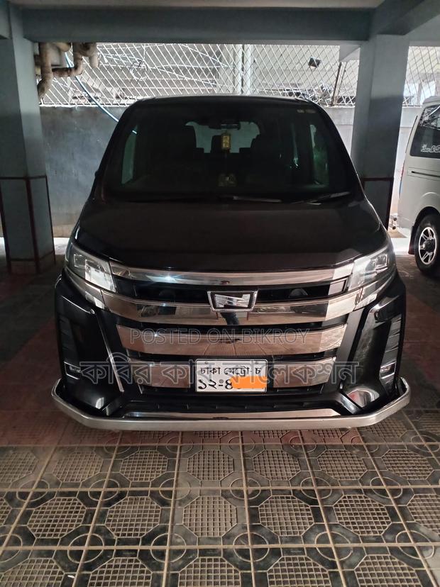 Toyota Noah Wxb Octen Drive 2018