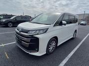 Toyota Noah Non Hybrid SZ Pearl 2022 for sale