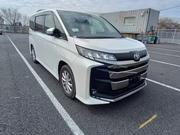 Toyota Noah Non Hybrid SZ Pearl 2022 for sale