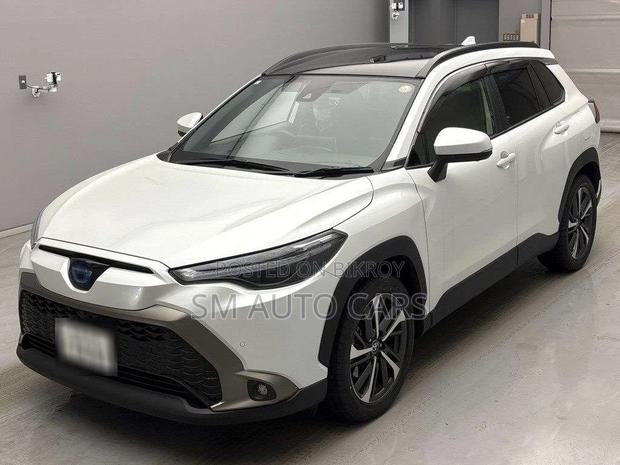 Toyota Corolla Cross Z Pearl Full Option 2021