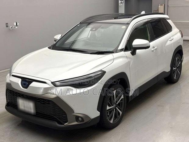 Toyota Corolla Cross Z Pearl Full Option 2021