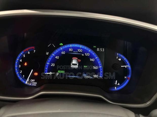 Toyota Corolla Cross Z Pearl Full Option 2021