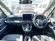 Toyota Noah HYBRID SZ PACKAGE 2022 for sale