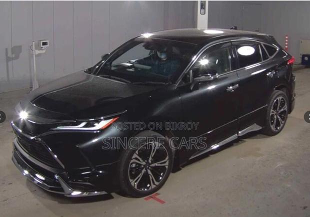 Toyota Harrier z Brown consol 2021
