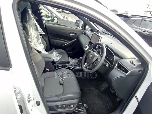 Toyota Corolla Cross Z PACKAGE 2024