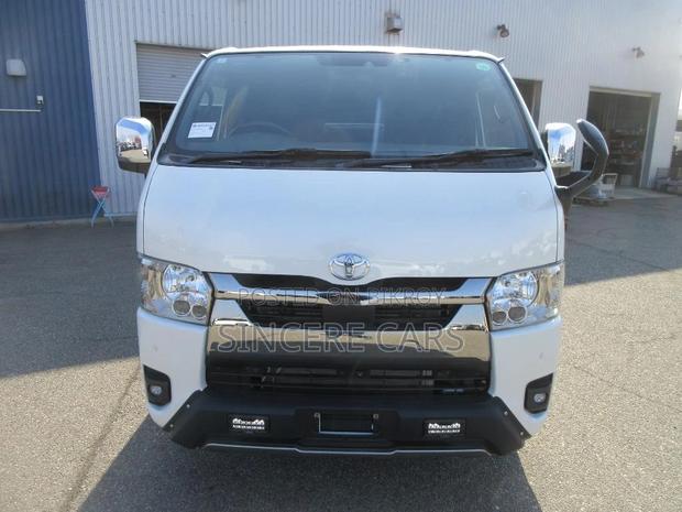 Toyota Hiace SUPER GL DARK PRIME2 2022