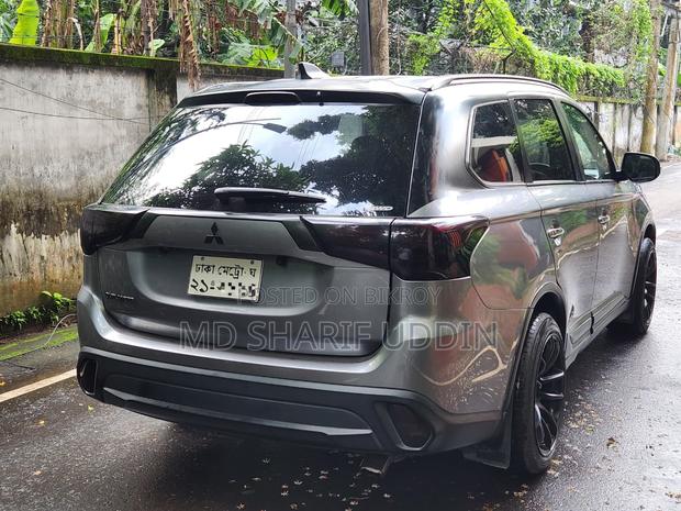 Mitsubishi Outlandar (Push Start) 2021