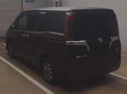 Toyota Esquire Gi Hybrid Red Dash 2021 for sale
