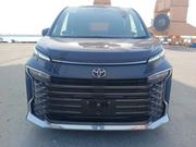 Toyota Voxy s-z package non hv 2022 for sale