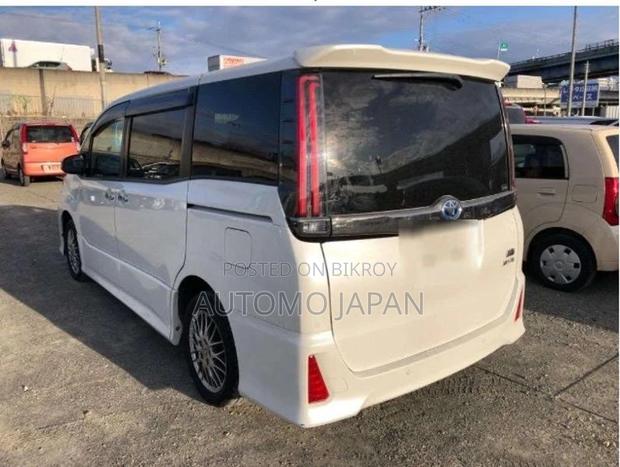 Toyota Noah Si WXB 3 2021