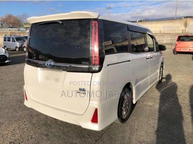 Toyota Noah Si WXB 3 2021