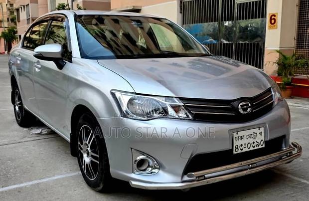 Toyota Axio Corolla X Cng 2014