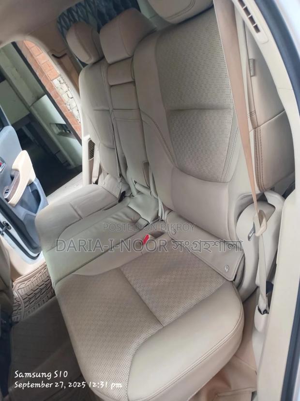 Toyota Prado . 2022