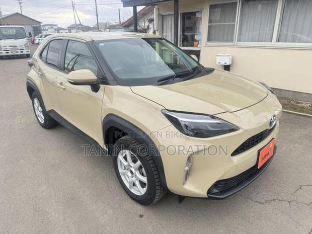 Toyota Yaris Cross Hybrid X 2021