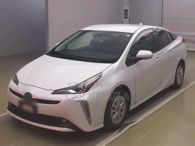 Toyota Prius S SAFETY PLUS 2021