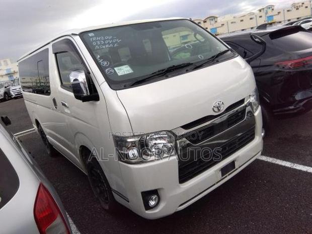 Toyota Hiace Super gl dark prime 2020