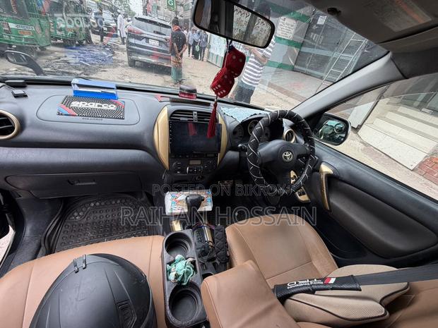 Toyota RAV4 2003