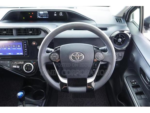 Toyota Aqua S package o 2021