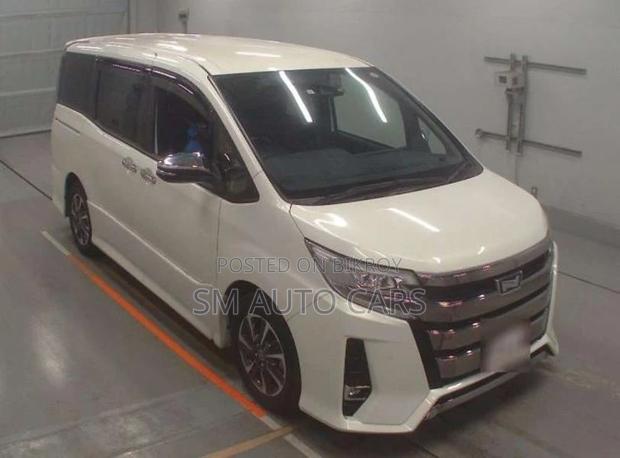 Toyota Noah SIWXB Pearl 4 Point 2021