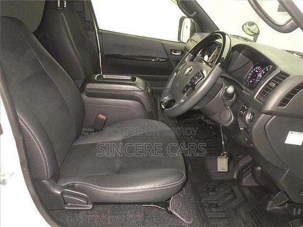 Toyota Hiace SUPER GL DARK PRIME2 2022