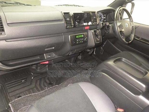 Toyota Hiace SUPER GL DARK PRIME2 2022