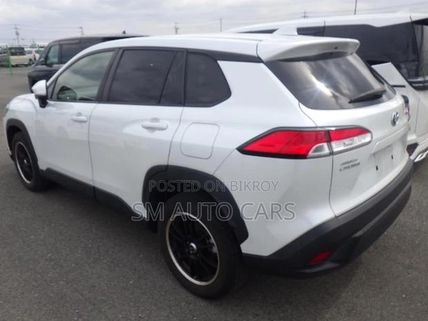 Toyota Corolla Cross G Pearl Hardtop 2021