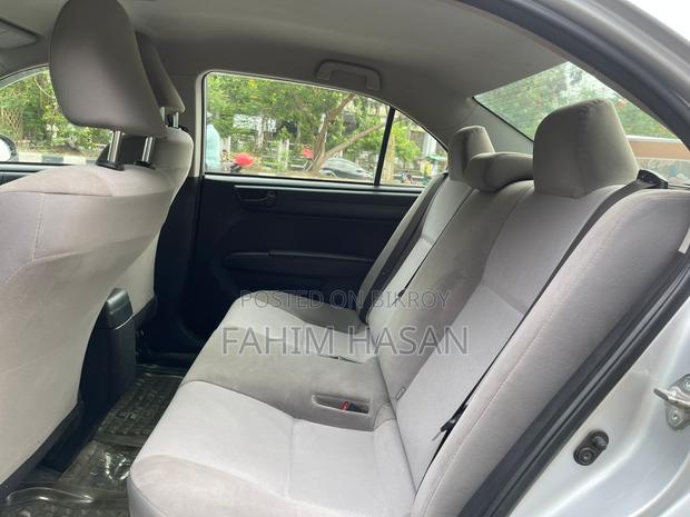 Toyota Axio 2015
