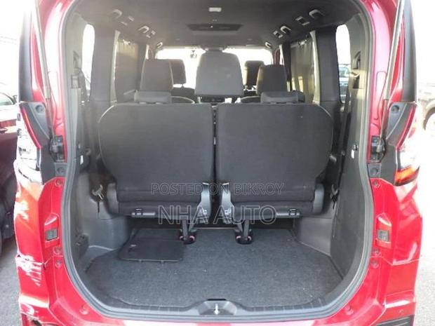 Toyota Noah SG 7seat 2022