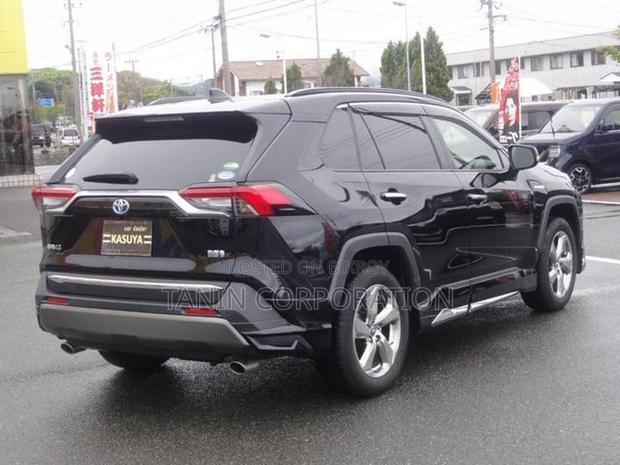 Toyota RAV4 Hybrid G 2021