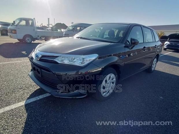Toyota Fielder EX PACKAGE HYBRID 2022