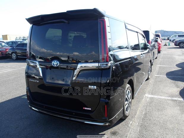 Toyota Esquire GI PREMIUM 2021