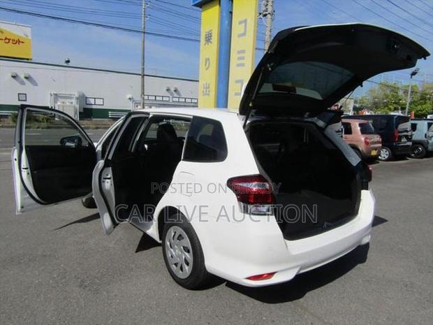 Toyota Fielder Hybrid EX pre order 2021
