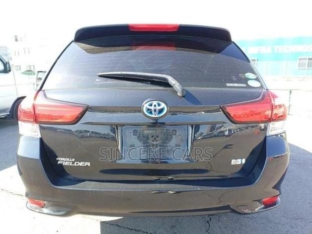 Toyota Fielder EX HYB 4 POINT 2021