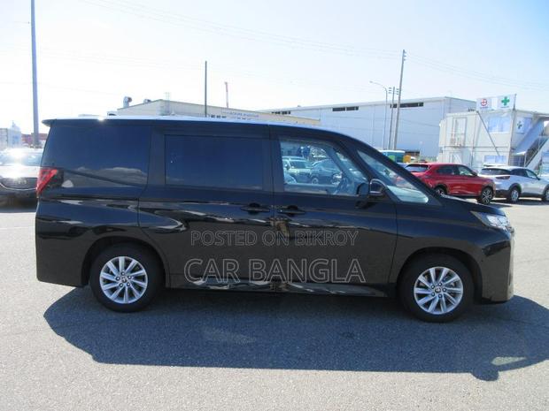 Toyota Noah G PKG 2022