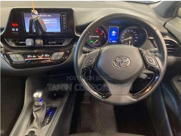 Toyota C-HR Hybrid S LED AP-4 2019