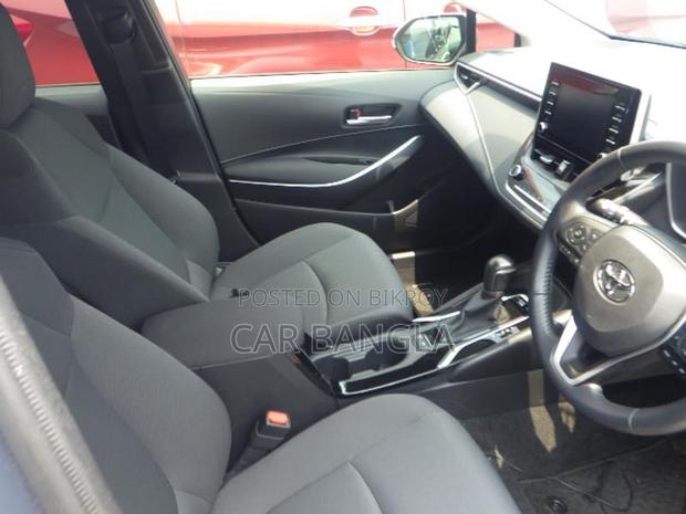 Toyota Corolla TOURING_S= 2020