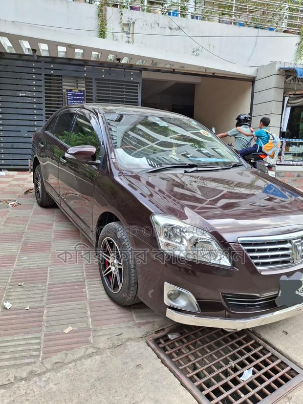 Toyota Premio fex pkz 2015