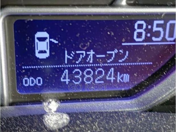 Toyota Axio 2021 Silver