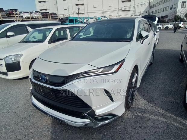 Toyota Harrier Z LEATHER HYB 4.5 2022