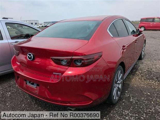 Mazda 3 15S Touring 2019