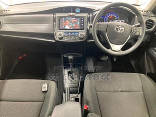 Toyota Axio 2023 Silver